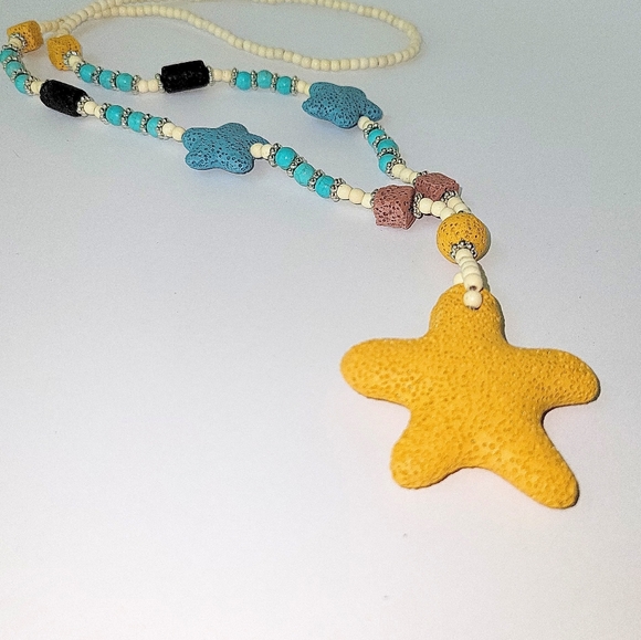 Starfish Lava/Howlite,Boho Statement Necklace,w/Yellow Pendant, Silvertone - Picture 7 of 9